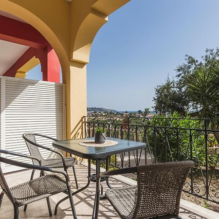 P Koklas Apartments Zakynthos Town Exterior photo