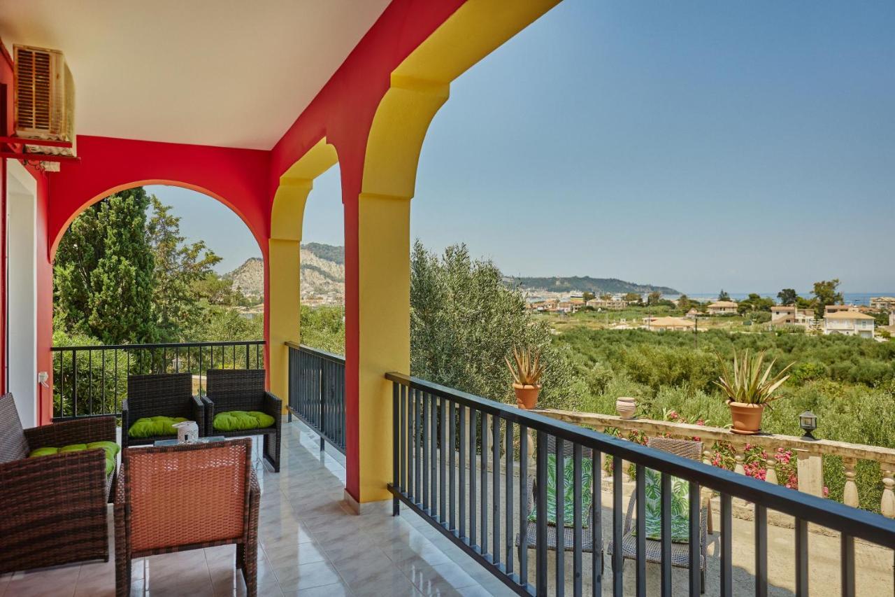 P Koklas Apartments Zakynthos Town Exterior photo